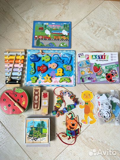 Развивающие детские игрушки пакетом
