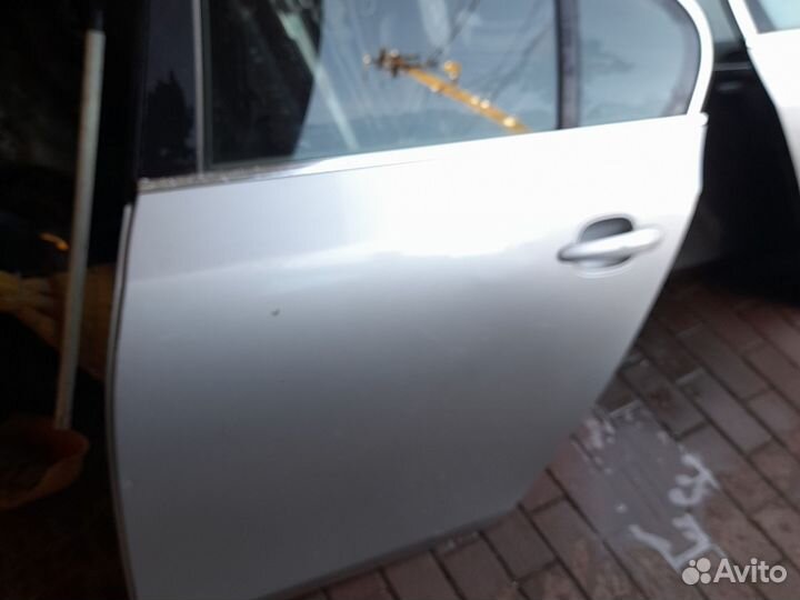 Двери bmw е 60