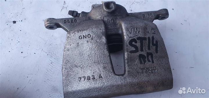 Суппорт передний правый Volkswagen Tiguan 2020