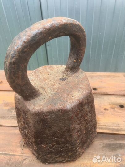 Гиря старинная