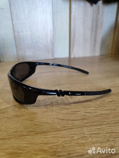 Солнцезащитные очки мужские