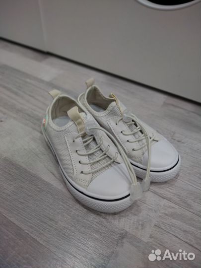 Новые кеды/кроссовки для мальчика