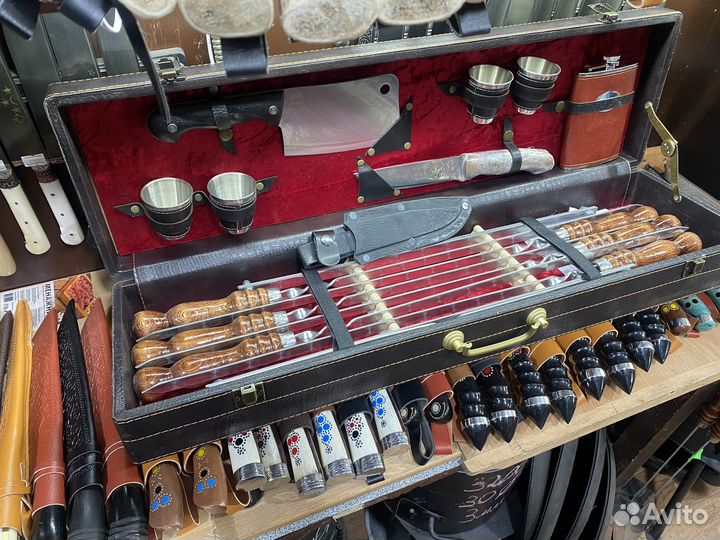 Подарочный набор в чемодане