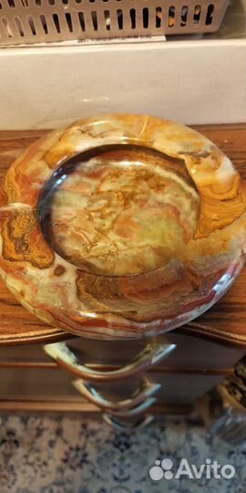 Оникс - пепельница+ 2 пирамиды