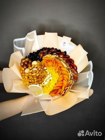Букет-гигант с сухофруктами.подарок с сухофруктами