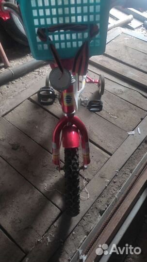 Детский трехколесный велосипед