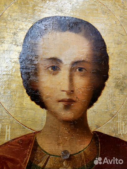Старинные иконы. Св. Пантелеймон, целитель