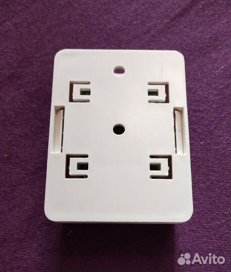 Розетка компьютерная 1*RJ45 Neomax