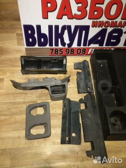 Пластик панель Toyota Land Cruiser 100