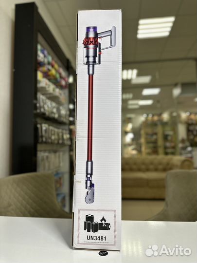 Пылесос Dyson V10