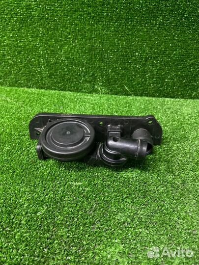 Клапан вентиляции картерных газов Audi A4 B7 2007