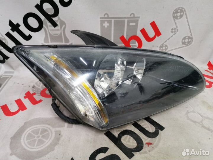 Фара правая Ford Focus 2 хетчбек 1.6 hxdb 2007