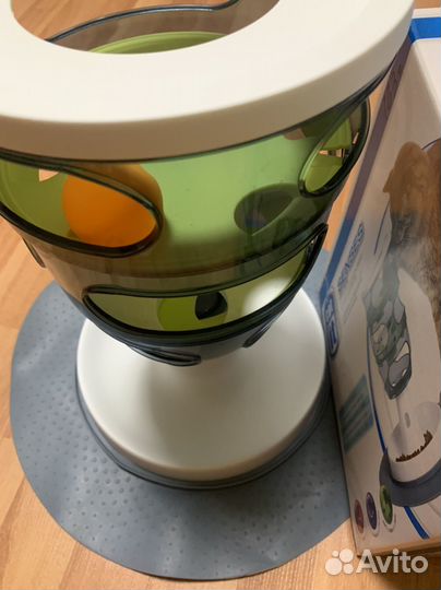 Развивающая кормушка-лабиринт для кошек