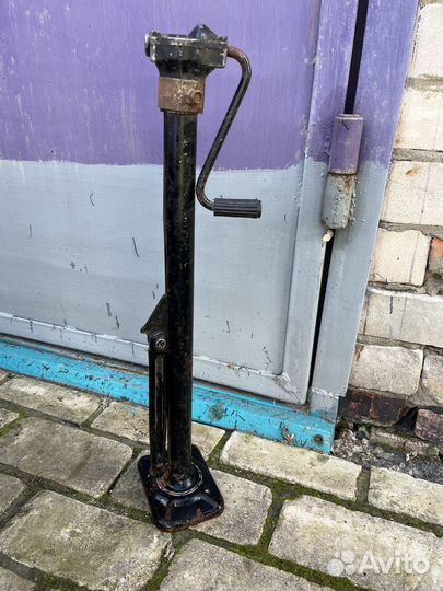 Домкрат от Волги