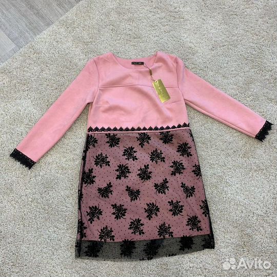 Нарядное платье 50 размера