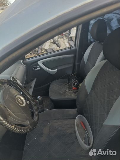 LADA largus разбор