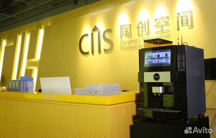 Кофейный автомат для кофейни Jetinno