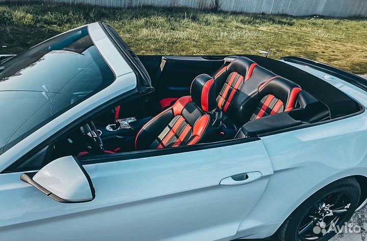 Авто на свадьбу. Кабриолет Ford Mustang