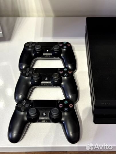 Sony playstation 4 pro 1tb