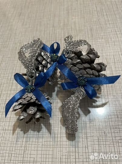 Елочные игрушки