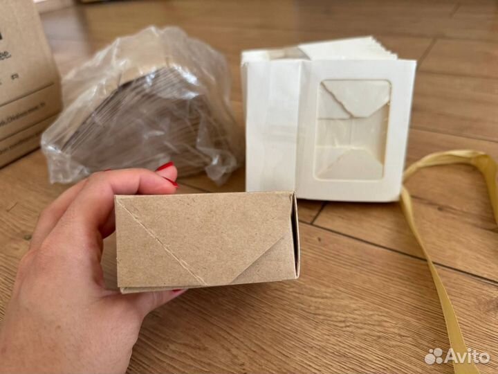 Картонные коробки