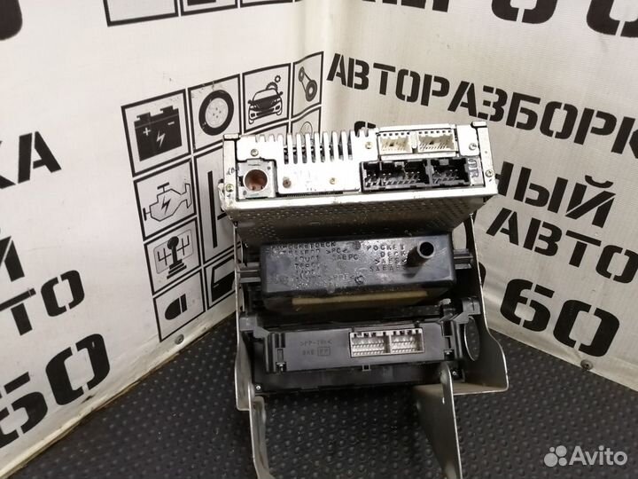 Блок управл. климат. установкой Nissan Maxima A33