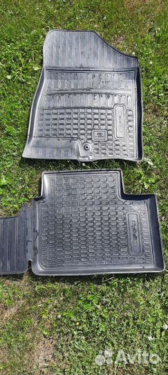 Продам коврики KIA ceed