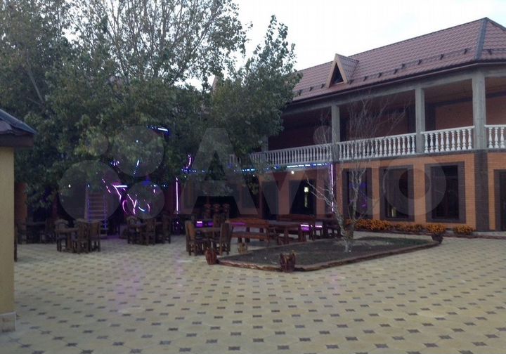 Гостиница, 1500 м²