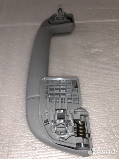 Ручка потолочная toyota camry V40 7461030320B1