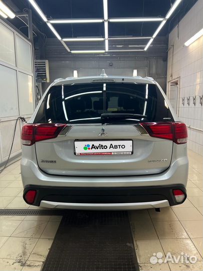 Mitsubishi Outlander 2.0 CVT, 2018, 95 000 км