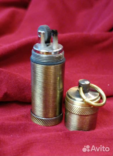 Зажигалка бензиновая dolphin.б.у в отличном сост