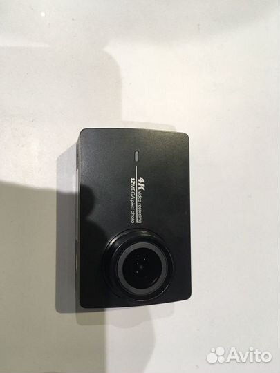 Экшн-камера yi 4k