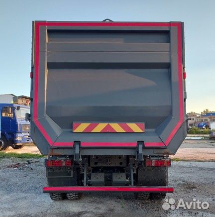 SITRAK ZZ3316V306ME, 2023