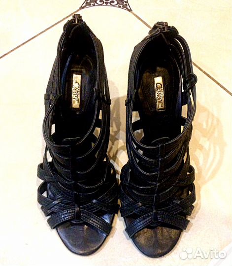 Босоножки натуральная кожа Andy Carry