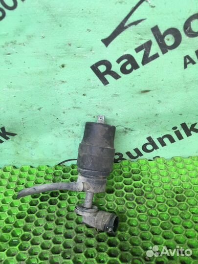 Насос омывателя Nissan Primera