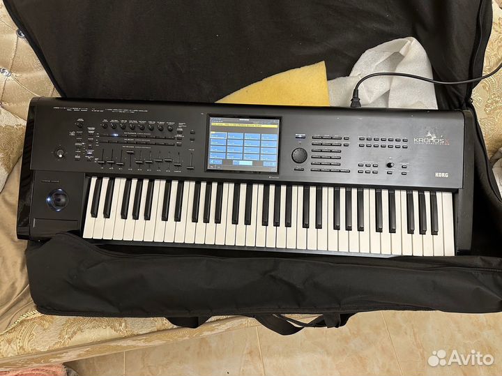 Korg Kronos X 61