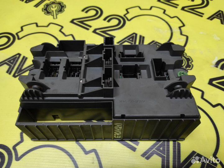 Блок предохранителей салона Bmw X5 E70 N52B30