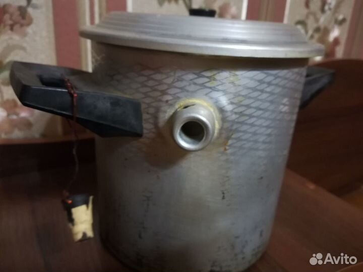 Алюминиевая кастрюля для кипячения молока СССР