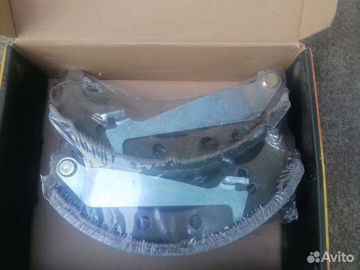 Тормозные колодки golf 3