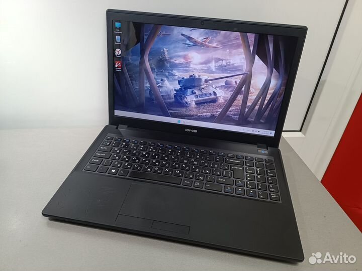 Мощный ноутбук Dexp i5/8g/GT740/SSD/HDD