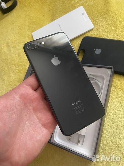 iPhone 8 Plus, 256 ГБ