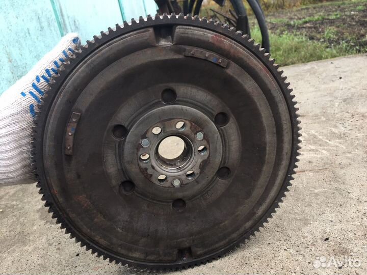 Двухмассовый маховик audi а6с6 2.0 TDI. мт