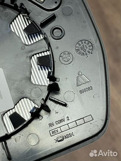 Зеркальный элемент правый на BMW X3 G01