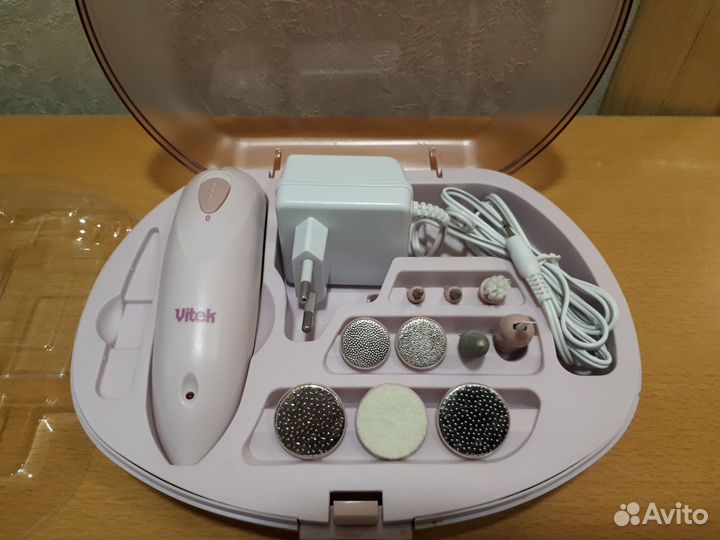 Набор для маникюра Vitek