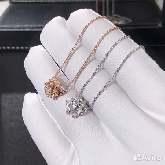 Подвеска Piaget Rose 0,23 ct