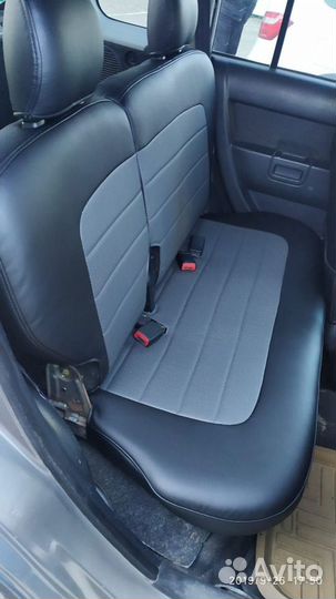 Чехлы Toyota BB