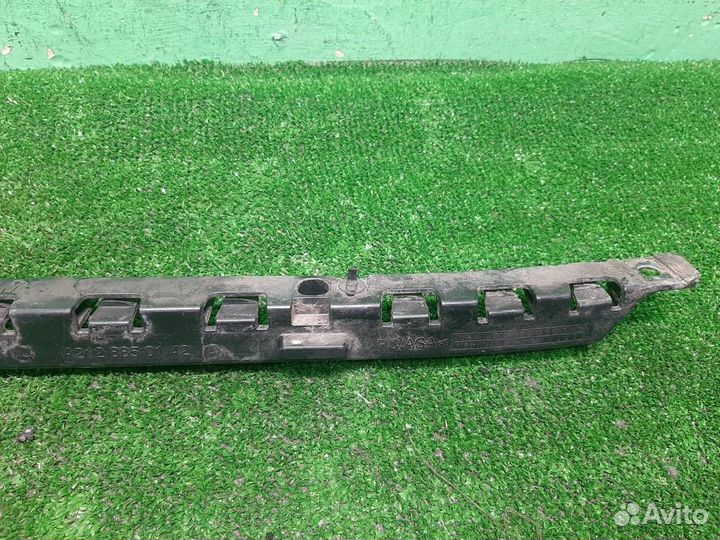 Кронштейн бампера заднего левый Mercedes Benz E-c