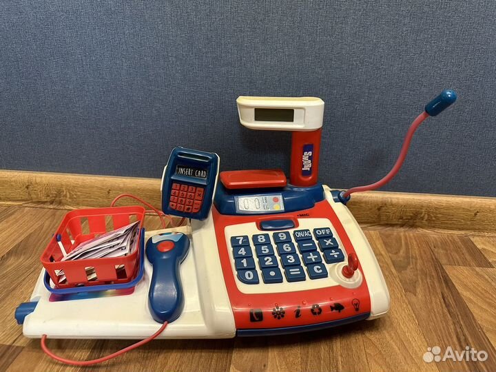 Игрушечная касса