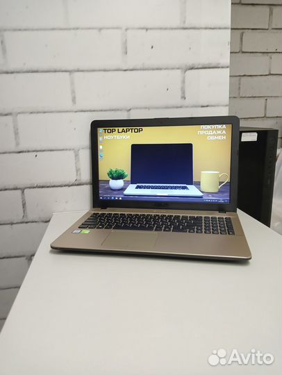 Игровой ноутбук SSD, 2gb видеокарта, 8Gb озу