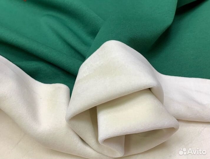 Костюм женский